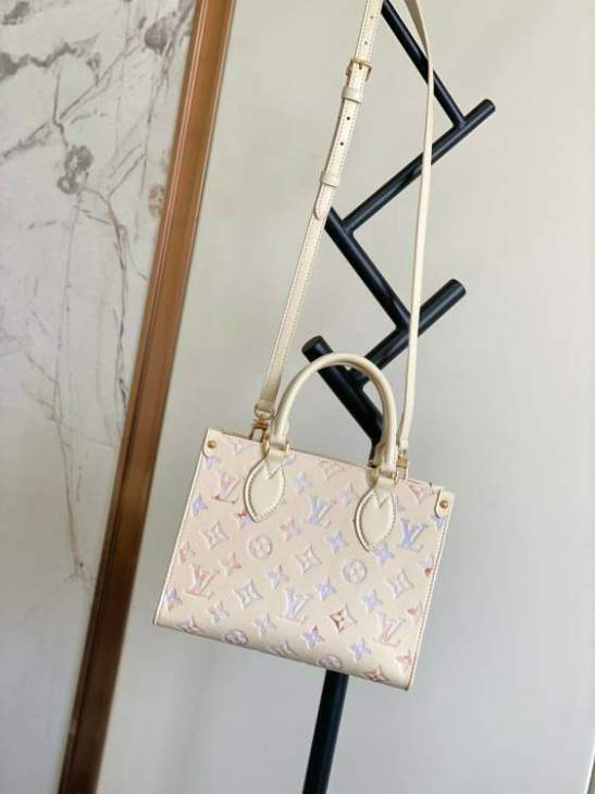 Picture of Louis Vuitton Handbags _SKUfw206730635fw